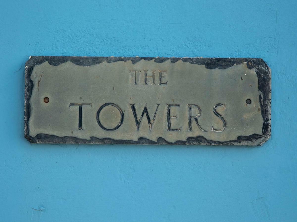 The Towers - Castell Villa Criccieth Exterior foto